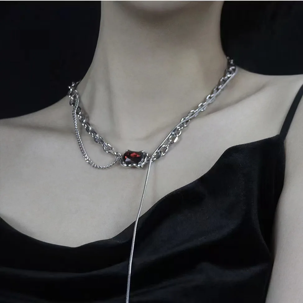 Kalung liontin hati salib kaca - Men'S Accessories In The 90S ulasan dan harga